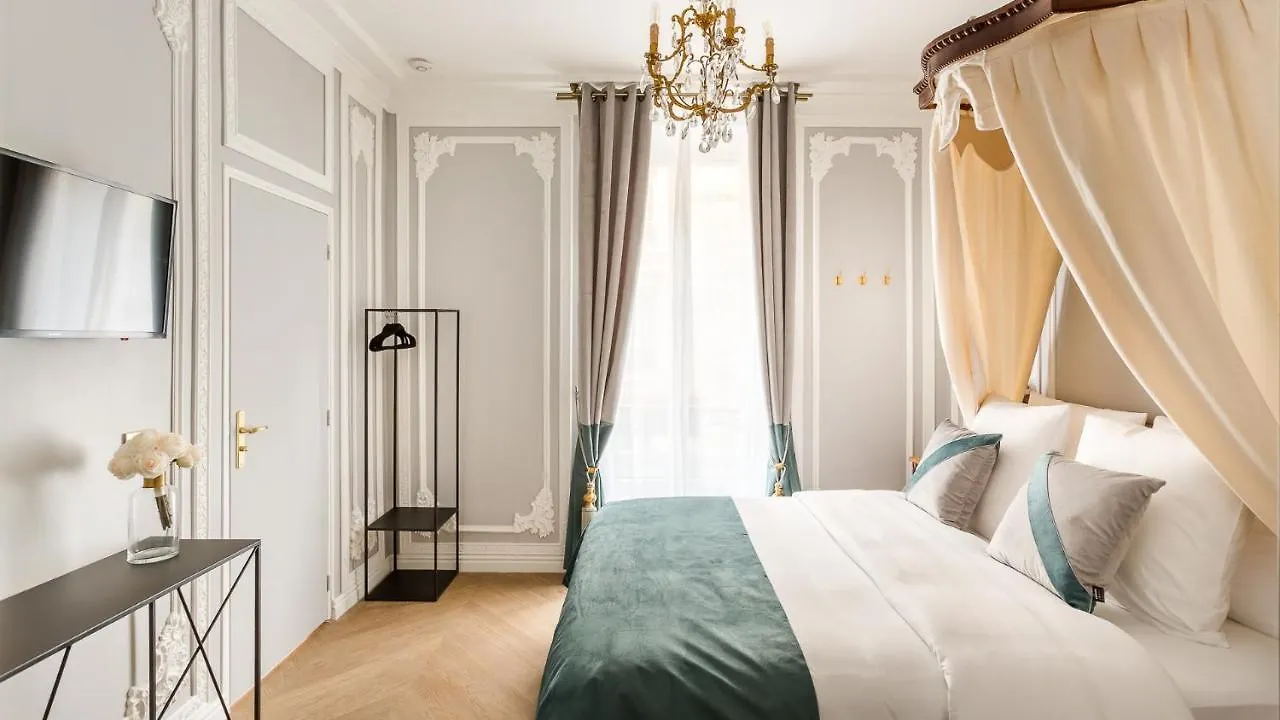 Merveil - Signature Suite - Louvre - Victoria Paris France