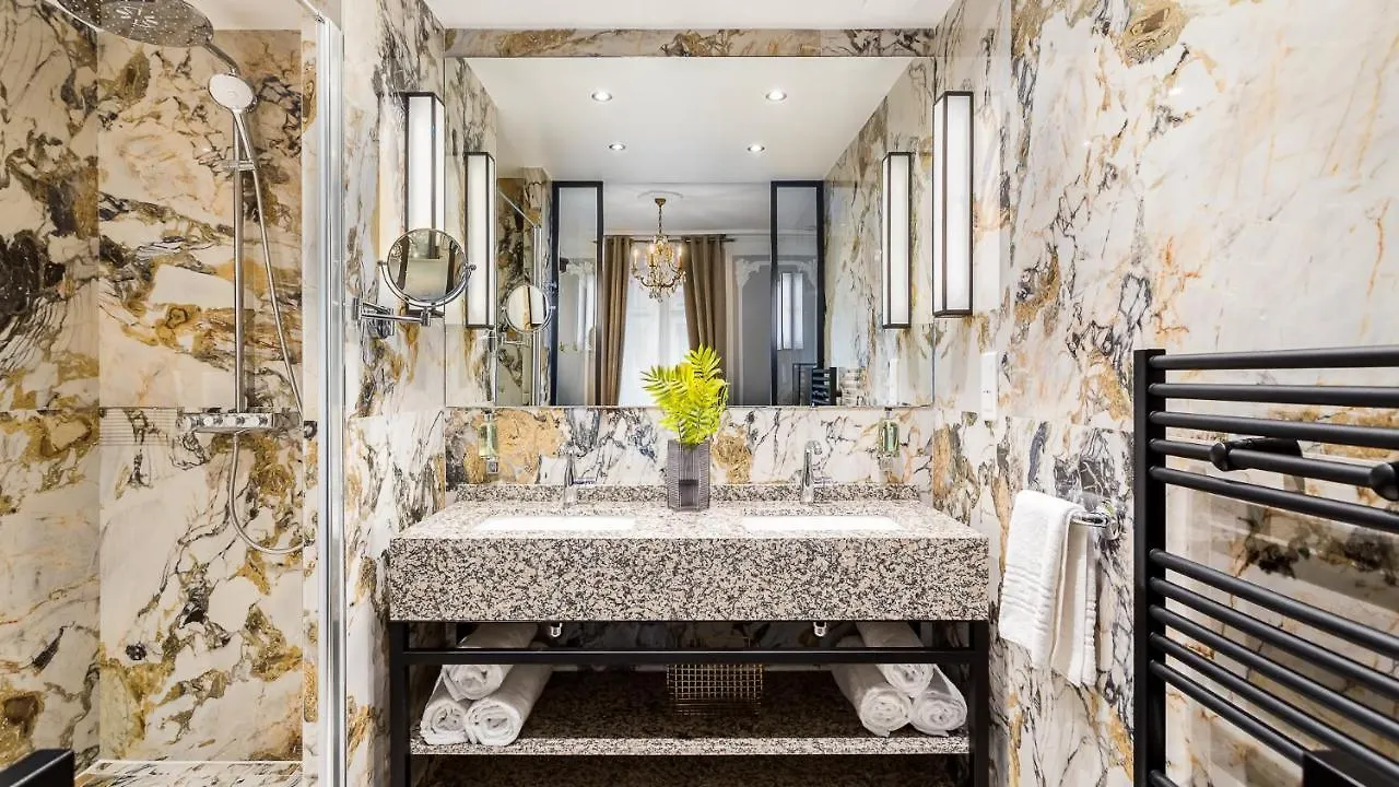 Apartment Merveil - Signature Suite - Louvre - Victoria Paris France