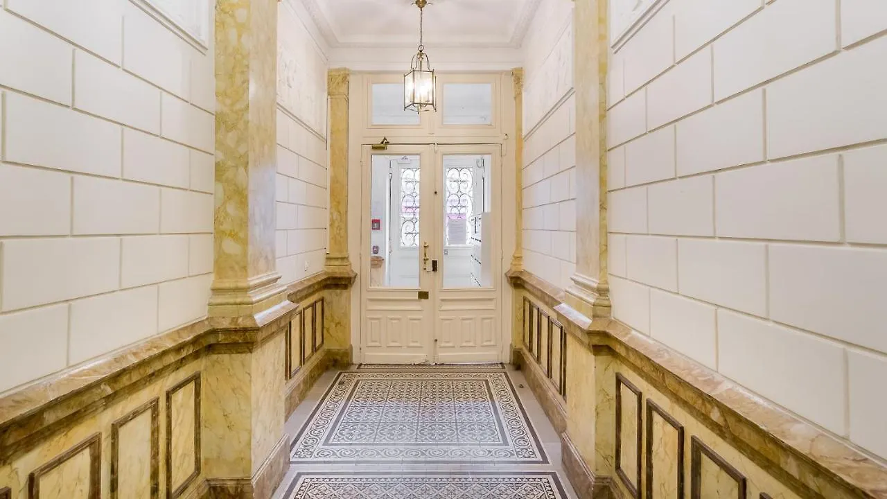 Merveil - Signature Suite - Louvre - Victoria Paris