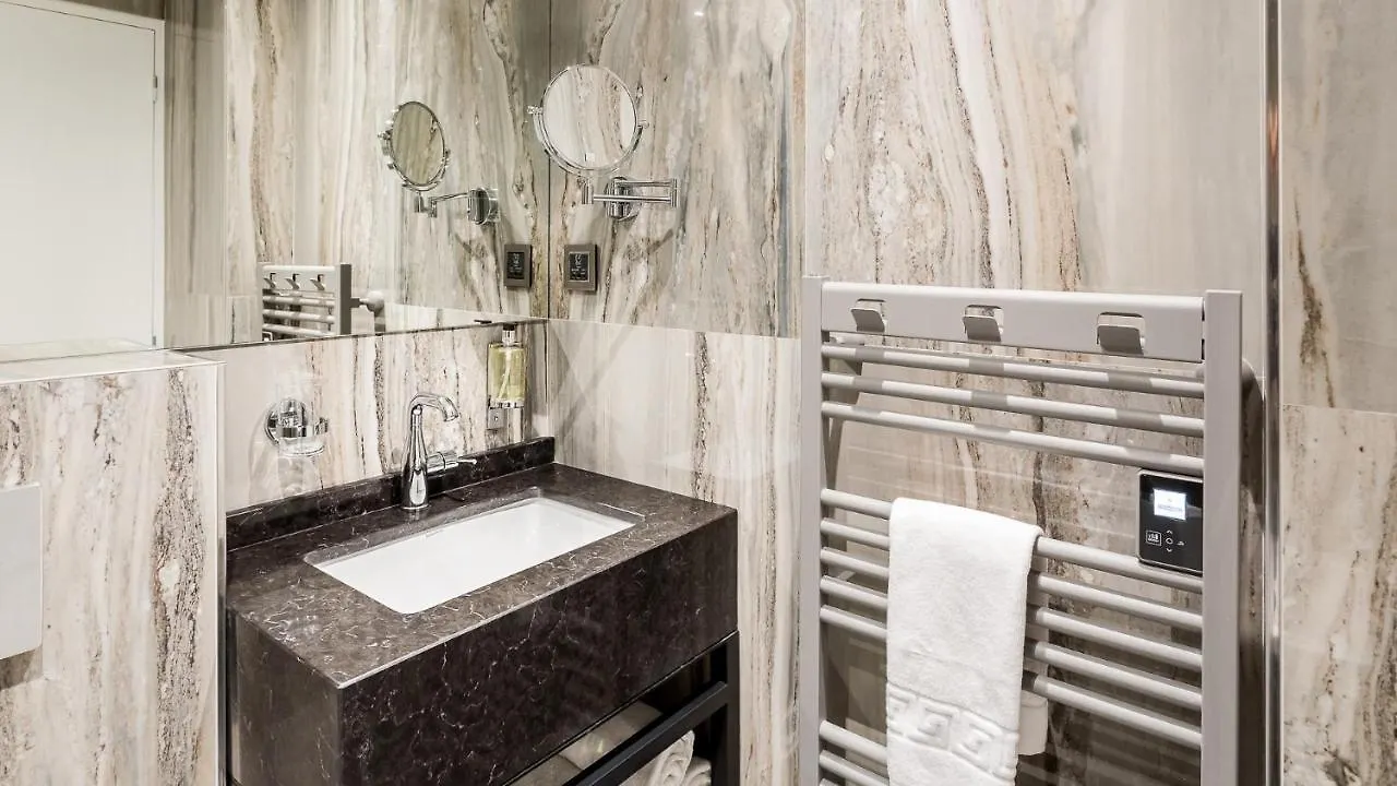 Merveil - Signature Suite - Louvre - Victoria Paris Apartment